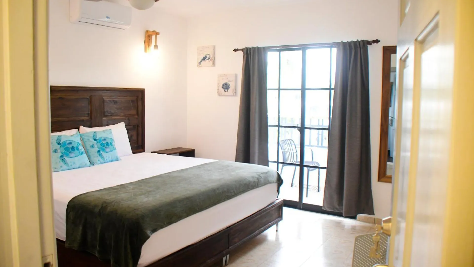 Hostal Marina Samana Dominican Republic